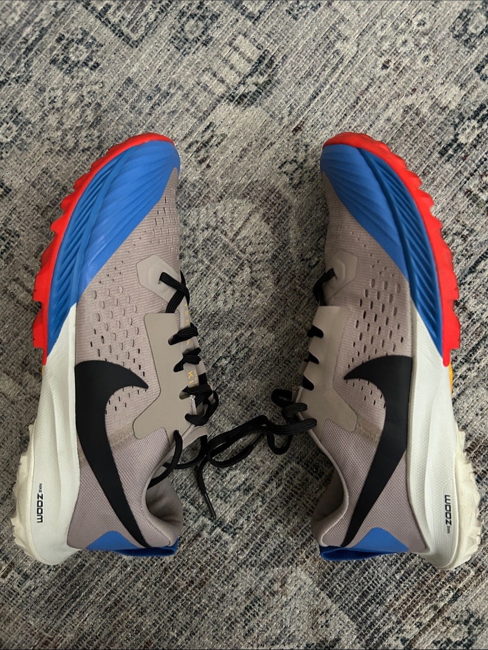 Women’s Nike Zoom Terra Kiger Trail Shoe Size 8.5